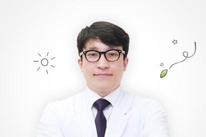 최은석
